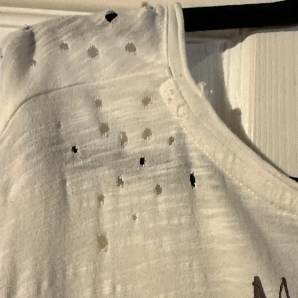 Magnolia Pearl White and Pink Graphic Dress - Picture 8 of 11